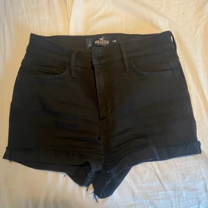 Shorts - Supersköna shorts från Hollister med hög midja