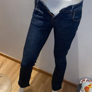 Miss sixty  - Miss Sixty st 26 , stretchiga . Blåa super snygga . Använd 2-3 ggr . 