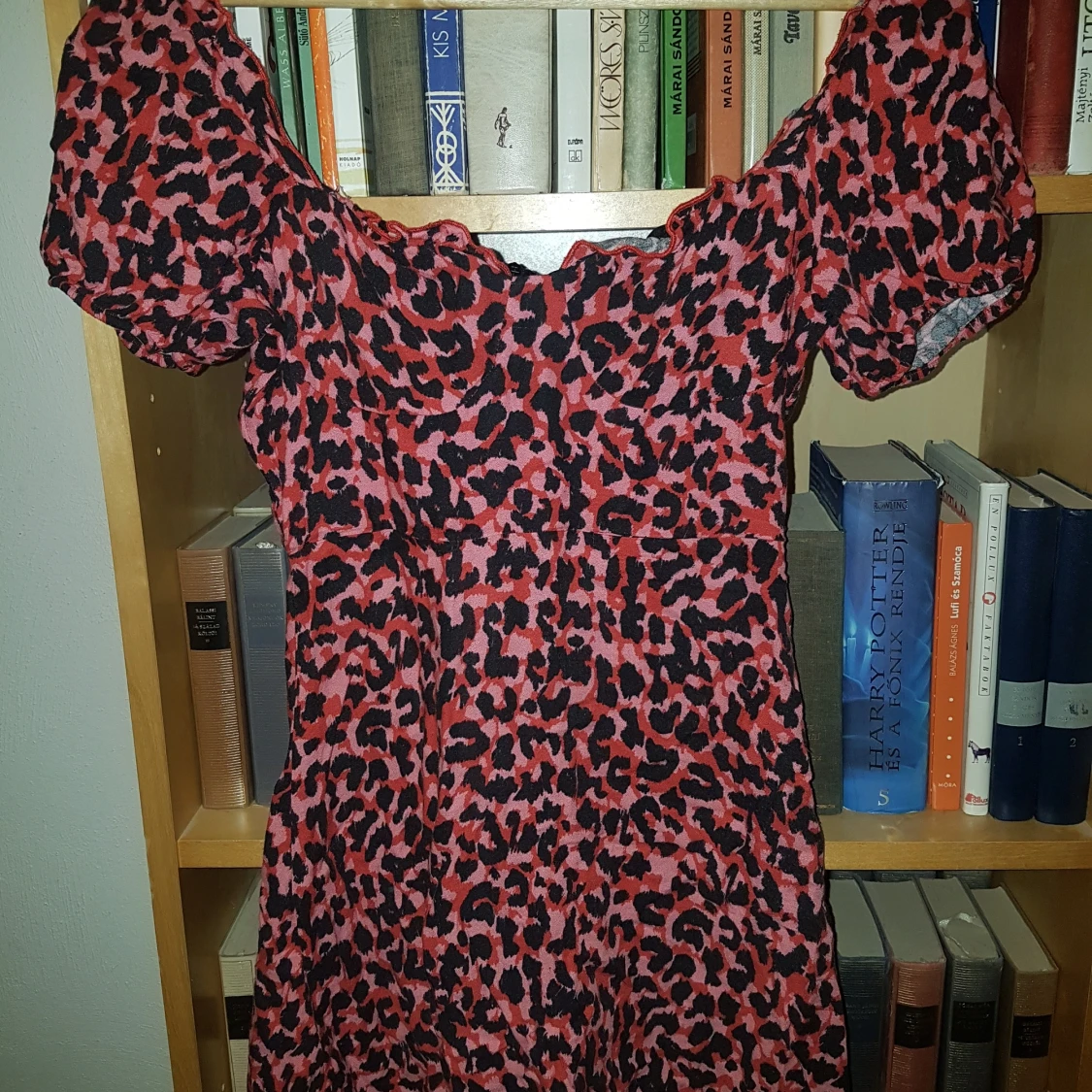 Klänning i leopardmönster  - 90