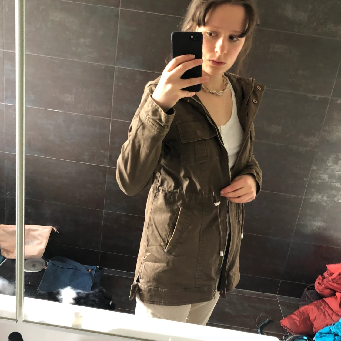 Militärgrön jacka höst/vår/sommar Storlek 34 - 90