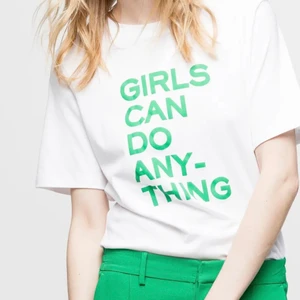 Zadig  - Säljer min jätte snygga Zadig Voltaire t-shirt som jag inte använder🥰