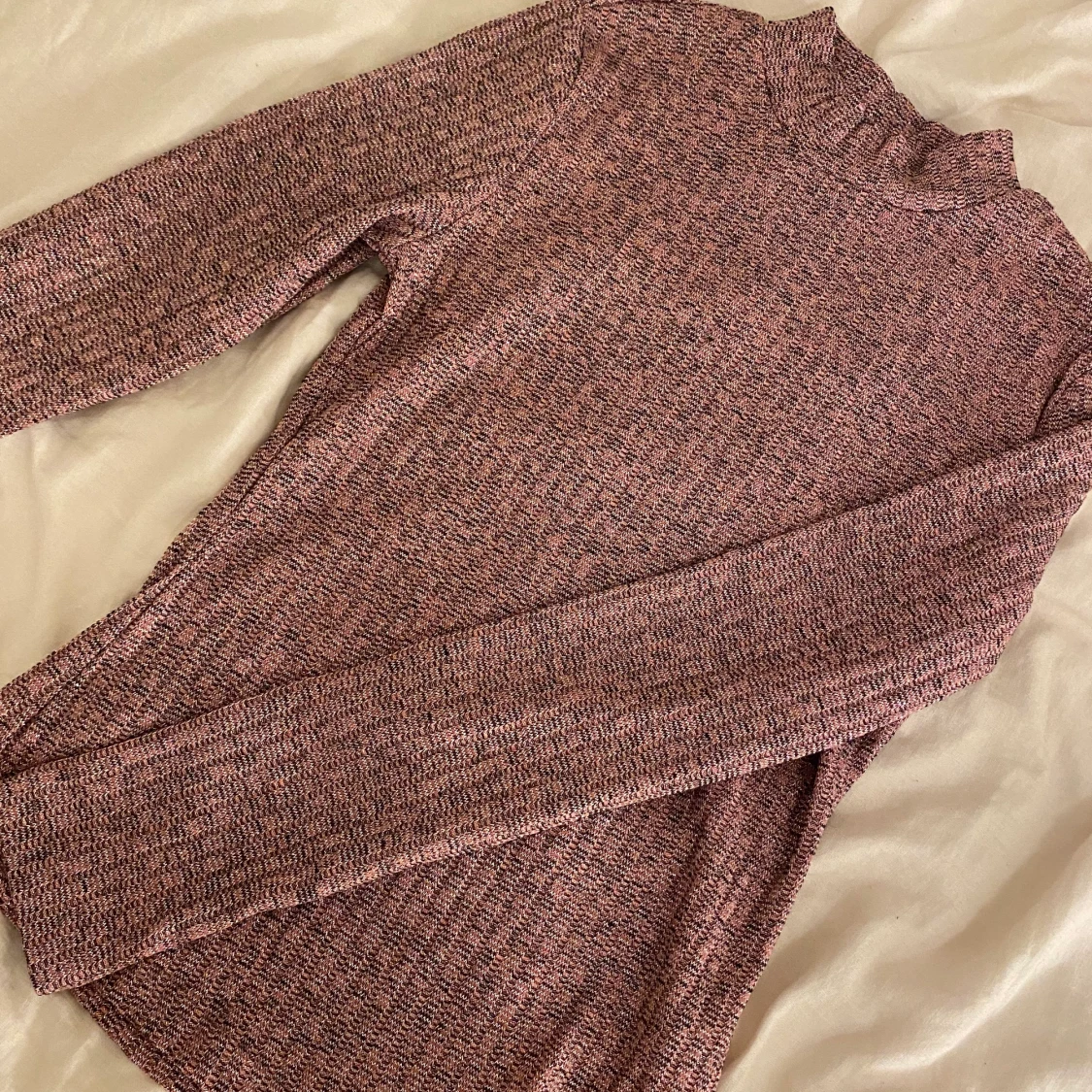 Snygg rosa stickad tröja