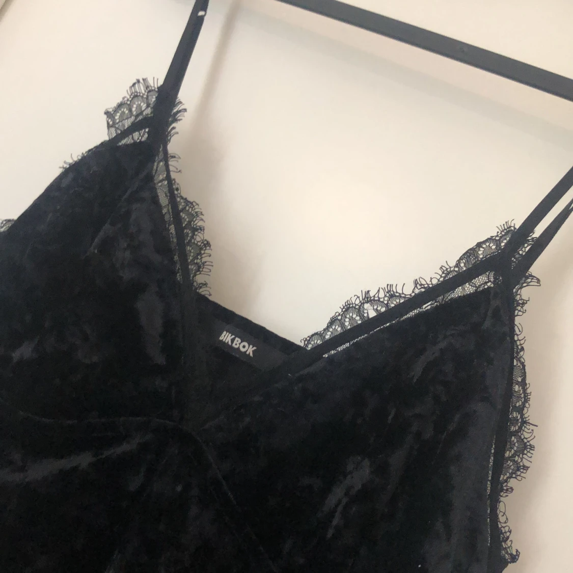 Ett bikbok linne, storlek L - 90