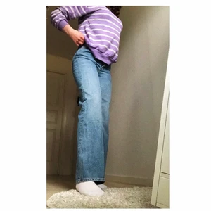 Monki jeans - Säljer favorit då de ej passar längre:(( jag är 171🥰🥰