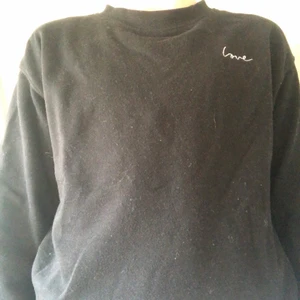 Svart sweatshirt  - Fick den i julas 