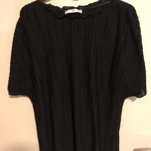 Shirt - Plissee  - Black, tshirt, Plissee 