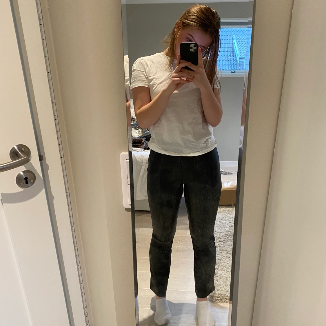 Kickflaire skinn byxor