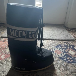 Höga mooonboots  - Intressekoll💋💋