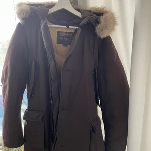 Woolrich Arctic Parka - Storlek L, använt 1 vinter 