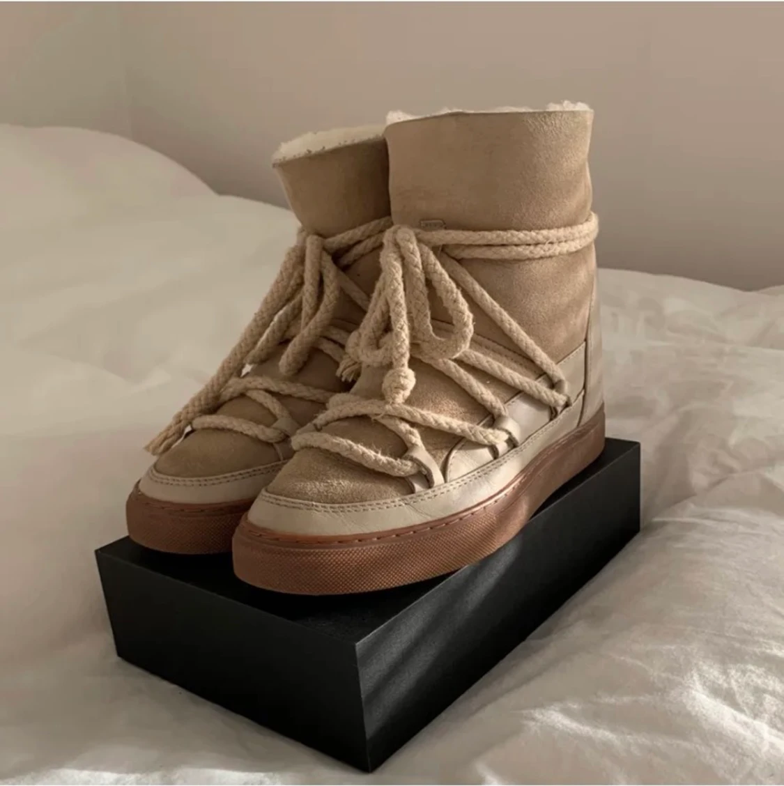 NYA UNIKII SKOR - 91