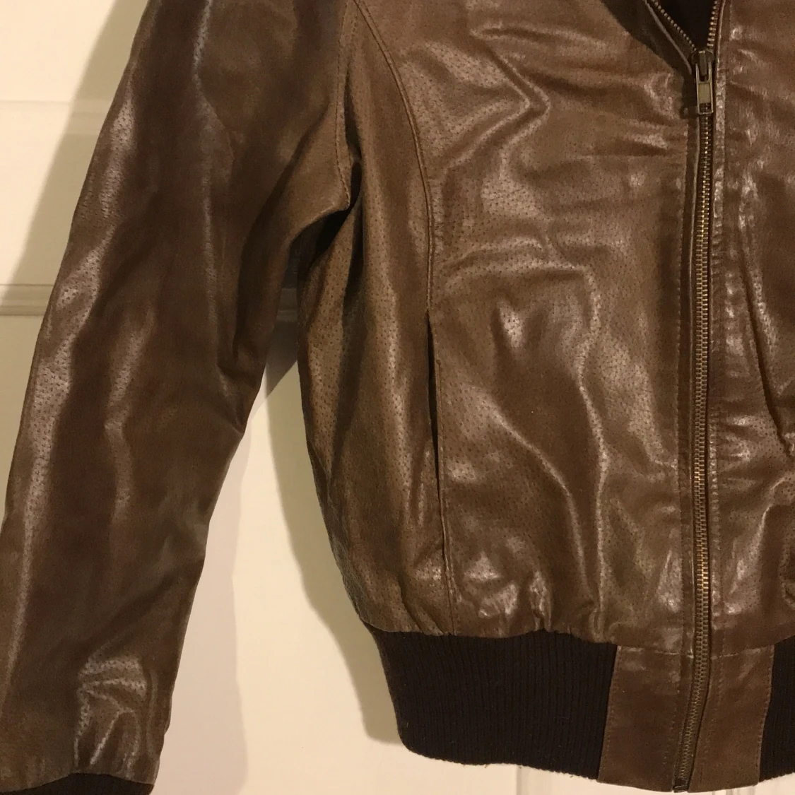 Brun läderjacka  - 91