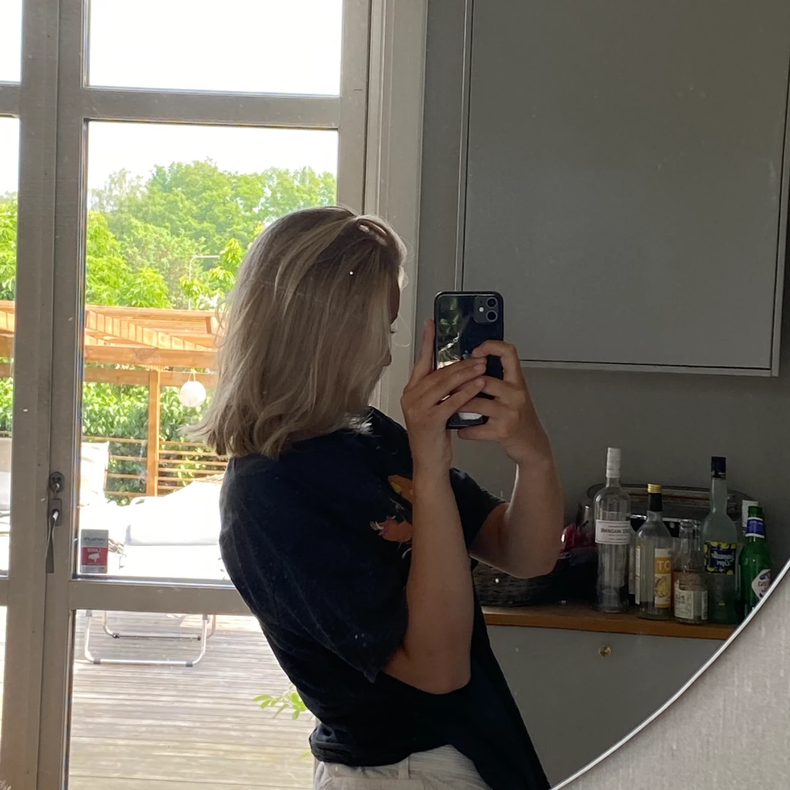 Urtvättad svart tisha - 91