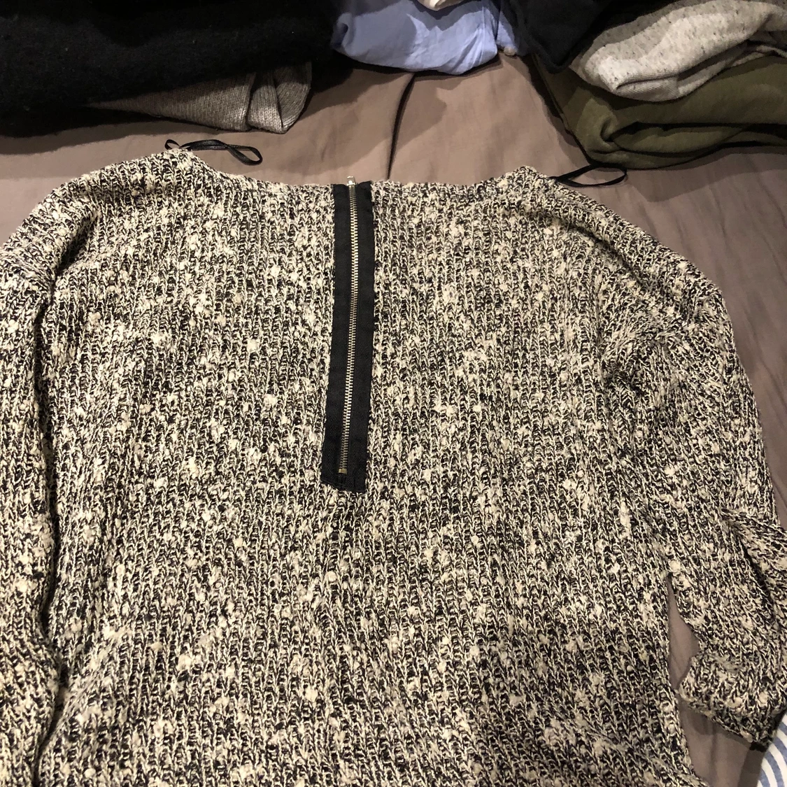 Basic tröja med dragkedja - 90