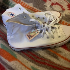 Converse vita (typ som nya) :)) - Strl 44 (us men 10) Vita 