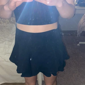 Fin kjol ifrån zara  - Fin kjol ifrån zara, som i nyskick!