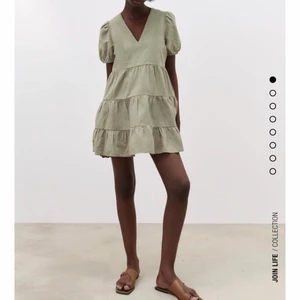 Zara klänning - Skit snygg zara klänning, bara använd en gång! 💕💞💓💓