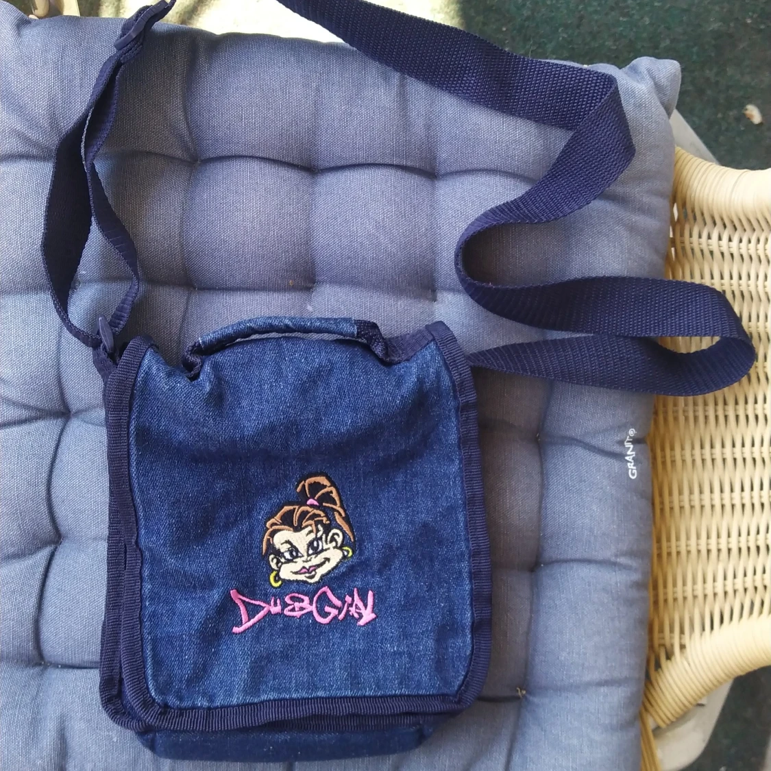 Liten jeansväska 2000-tal