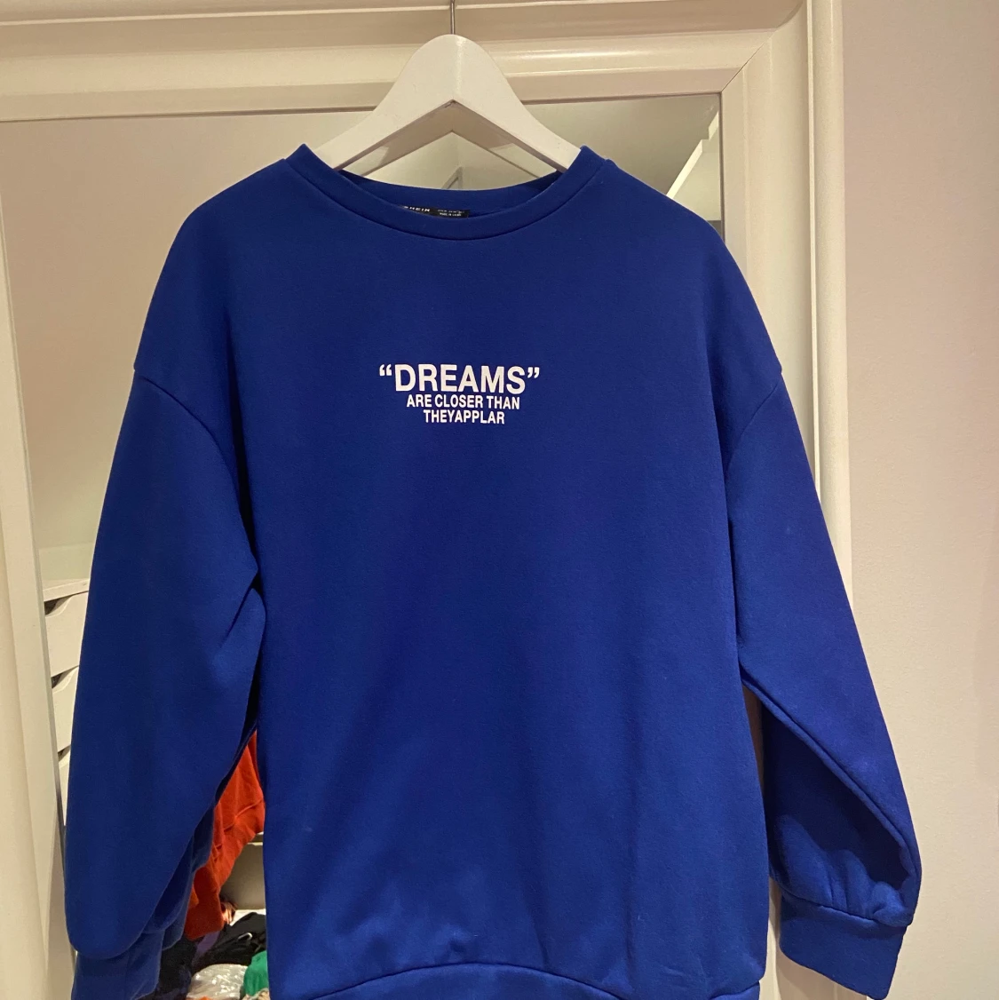 Blå sweatshirt