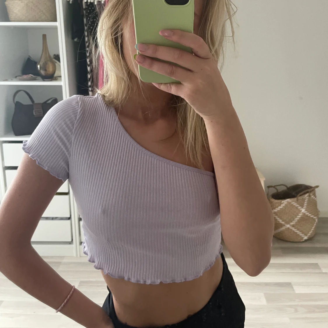 Pastellila one-shoulder t-shirt  - 90