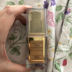 Max Factor foundation soft honey - Max factor healthy skin harmony miracle foundation i färgen soft honey 
