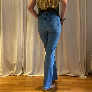 Vintage jeans  - Vintage jeans köpta på humana, supersnygga och bra passform. Märke Pre Una. Söta detaljer