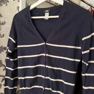 Kofta, Hm - Basic kofta från HM, köparen står för frakten