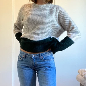 Stickad tröja Envii - En stickad tröja från danska märket Envii💓minns inte hur mycket jag köpte den för men deras tröjor brukar kosta 700-800kr☺️