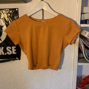 Orange croppad tröja - Orange tröja