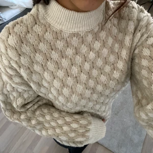 Tröja från NA-KD  - Superfin tröja från Nakd som jag har haft på mig några få gånger. Säljer pga att den inte används!💫