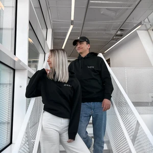 HOODIE FRÅN VÅRAT UF FÖRETAG - Pengarna går till Cancerfonden, finns i alla storlekar 