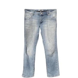 Blå Jeans, Lindex - Köpta second hand, bra skick. 