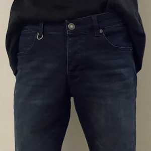 NEUW IGGY SKINNY JEANS - Helt oanvända. Nypris 1099kr.