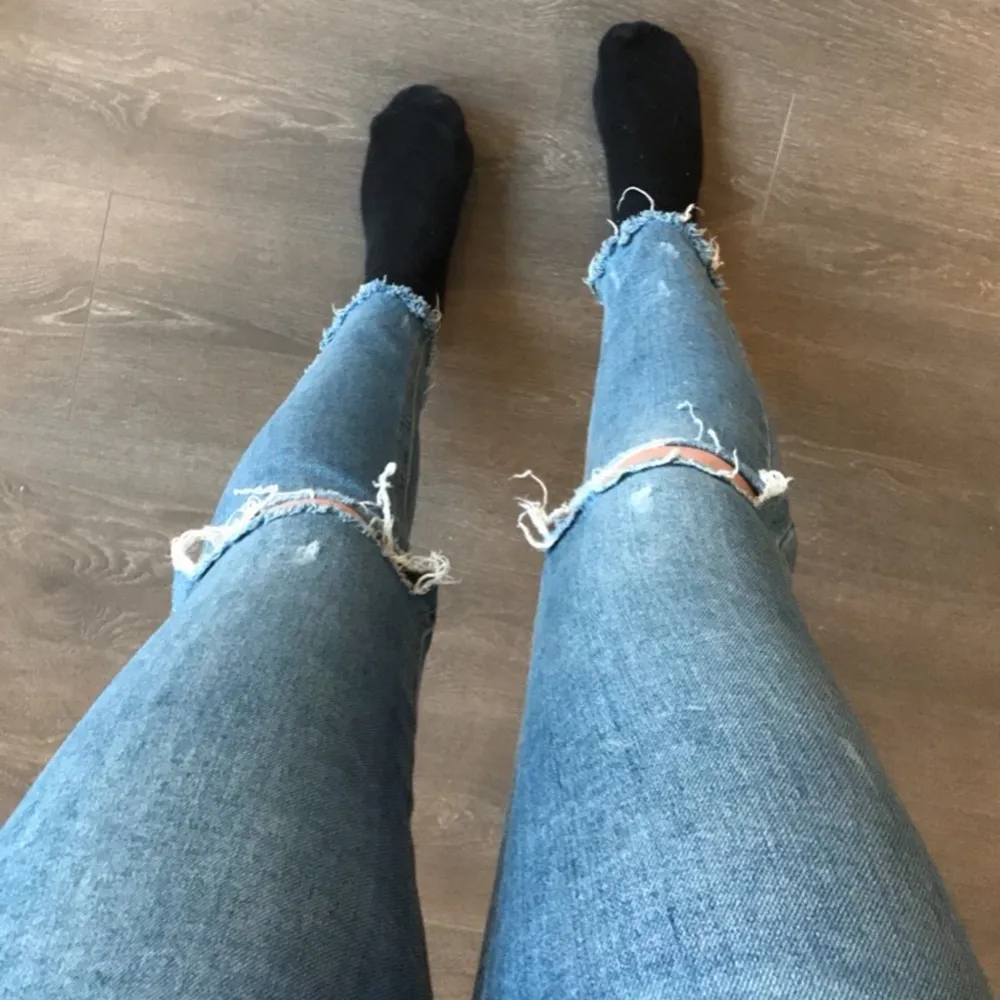 Gina tricot jeans , sparsamt använda, Molly original modell. Jeans & Byxor.