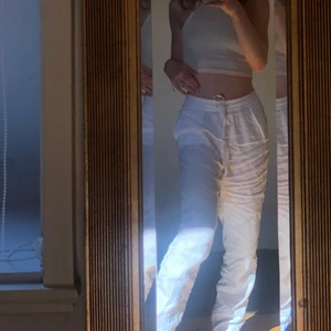 Linnebyxor  -  Jättefina linnebyxor från hm🤍 köp direkt för 480 + frakt