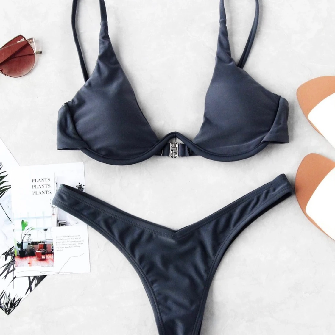 Bikini med bygel