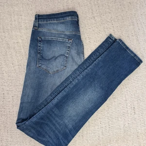 New jack&Jones men jeans - New. Good looking men Jack&Jones jeans. All lenght 114cm.