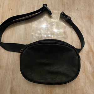 Midjeväska  - 🤎 Midjeväska från Australien, 50kr innan frakt 🤎