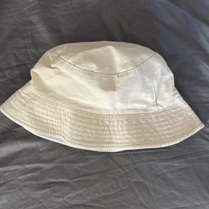 Hatt - Fiskehatt från glitter