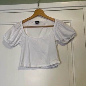 Vit topp  - Vit topp st S 20kr