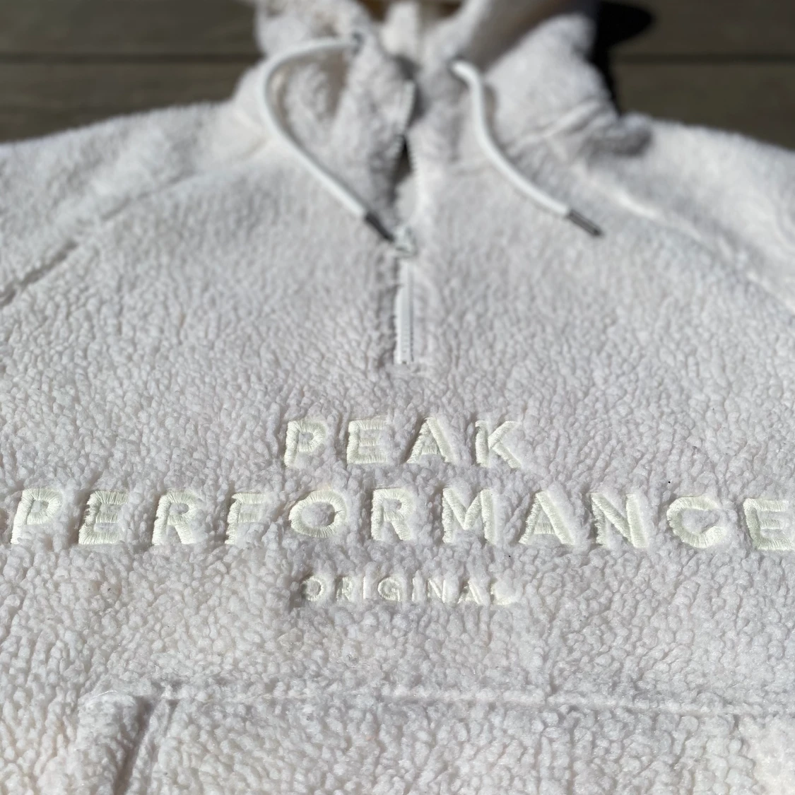 Peak performance teddy hoodie - 90