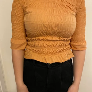 Orange topp - Topp från gina. Använd en gång