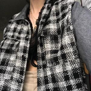 Trendig vår jacka - Perfekt till våren och tack vare färgerna så passar jackan till alla outfits