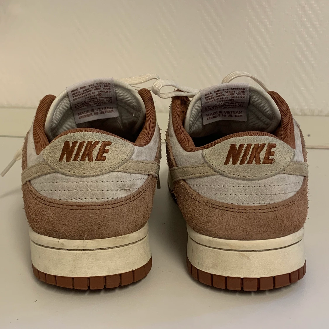 Nike Dunk medium curry - 90