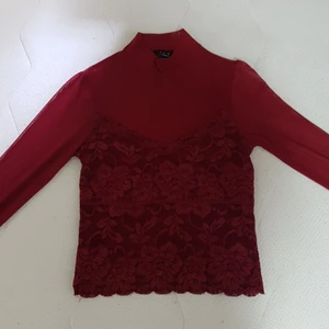 Xs - Fint skick. Toppen är helt ny och oanvänd.