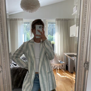 Ljusblå randig kavaj - Ljusblå randig kavaj från Zara