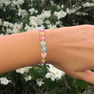 Armband - Säljer detta super fina armband för 27 kr + 11 kr frakt!🔥🔥 Kontakta för fler bilder!