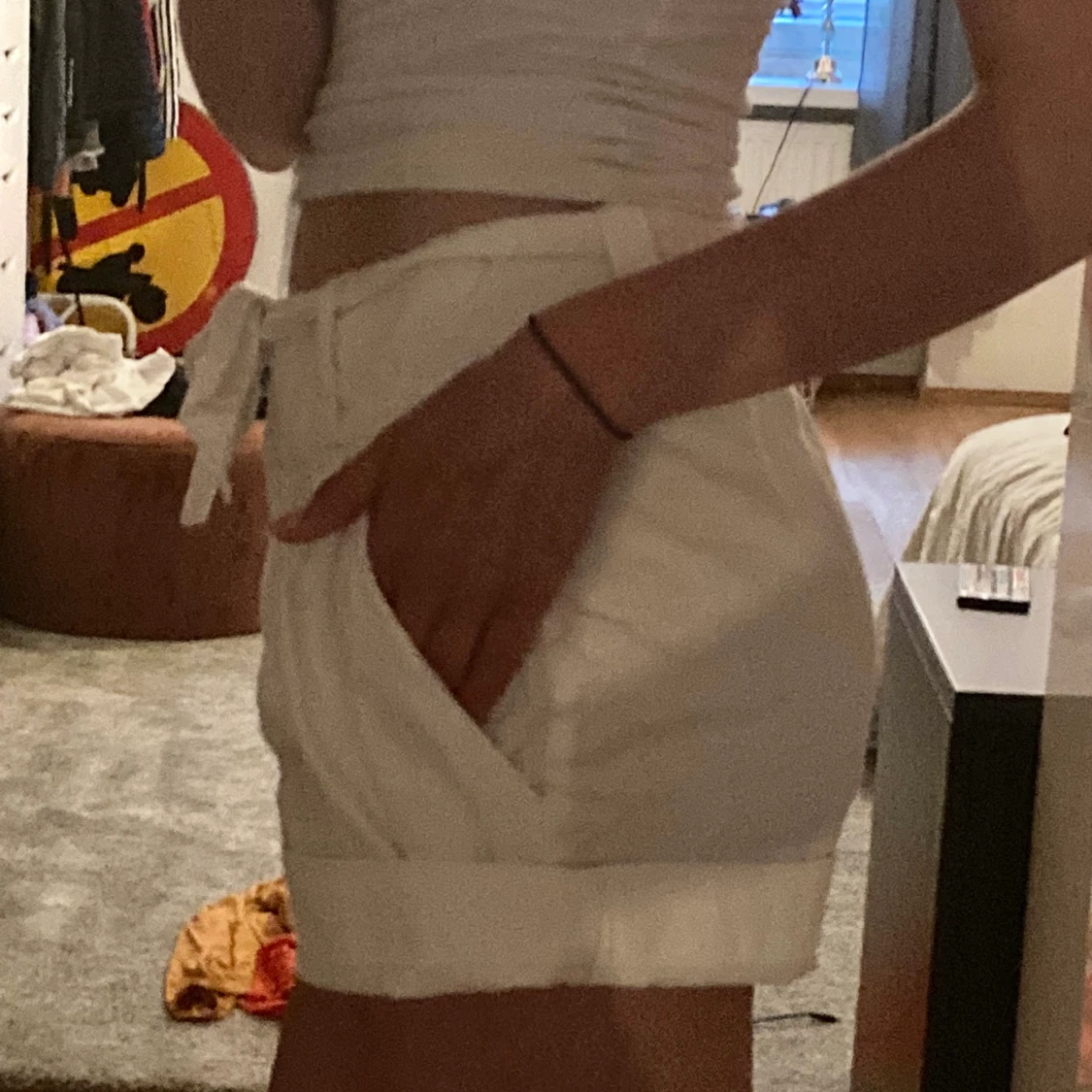 Vita linneshorts  - 90