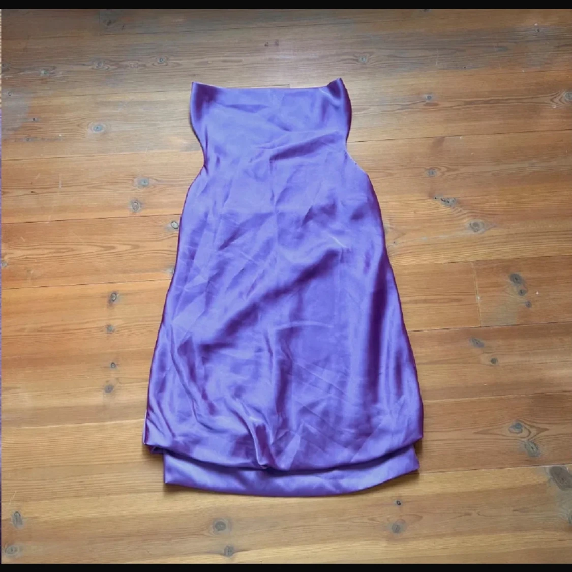 Lila vintage silkesklänning - 1