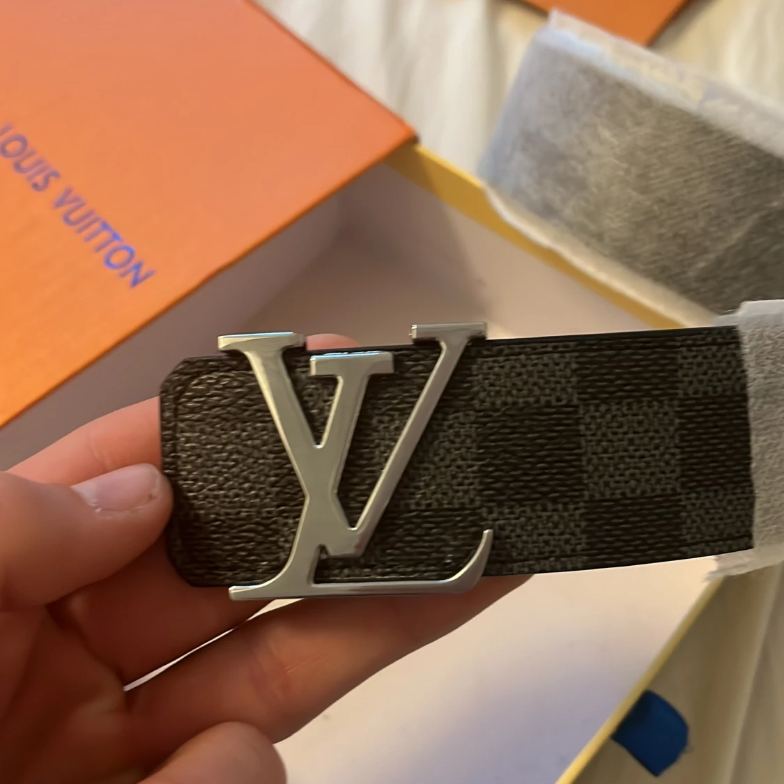 Louise Vuitton bälte