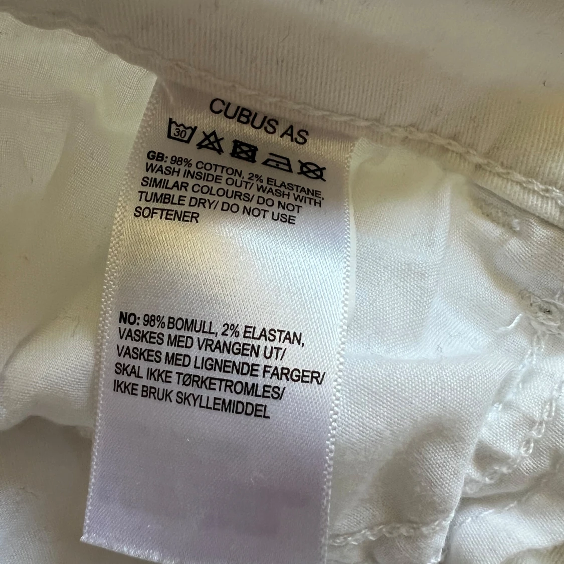 Vit jeanskjol från Cubus - 3
